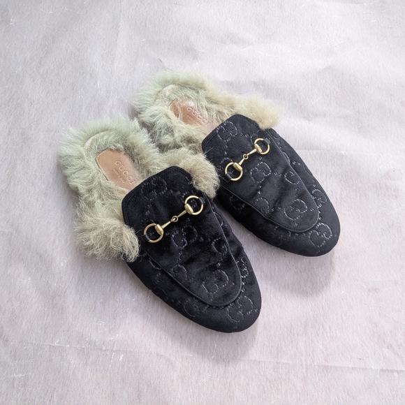 Gucci Princetown Horsebit Loafers Black Velvet Women 37 7 Fur Monogram Logo GG - Picture 1 of 11